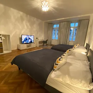 Appartement Wenceslas Square Big, Praag