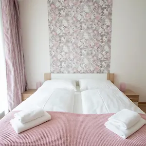 Kora Apartment