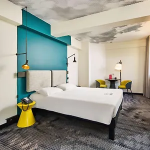 Ibis Wenceslas Square Hotel